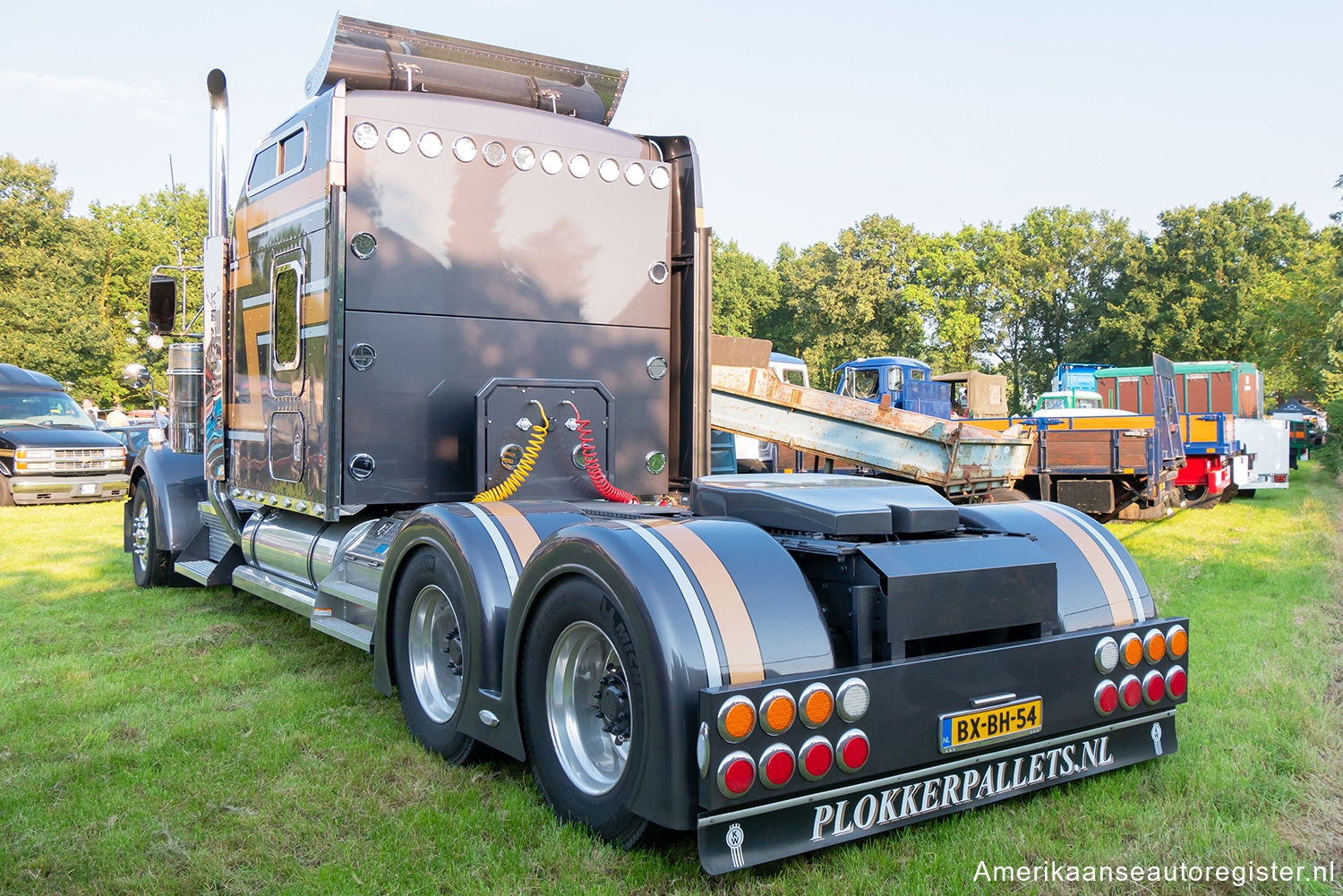 Vrachtwagens Kenworth W900L uit 2000